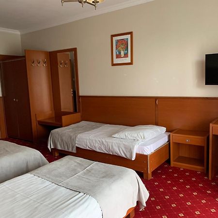 Hotel Albatros Serwy Eksteriør billede