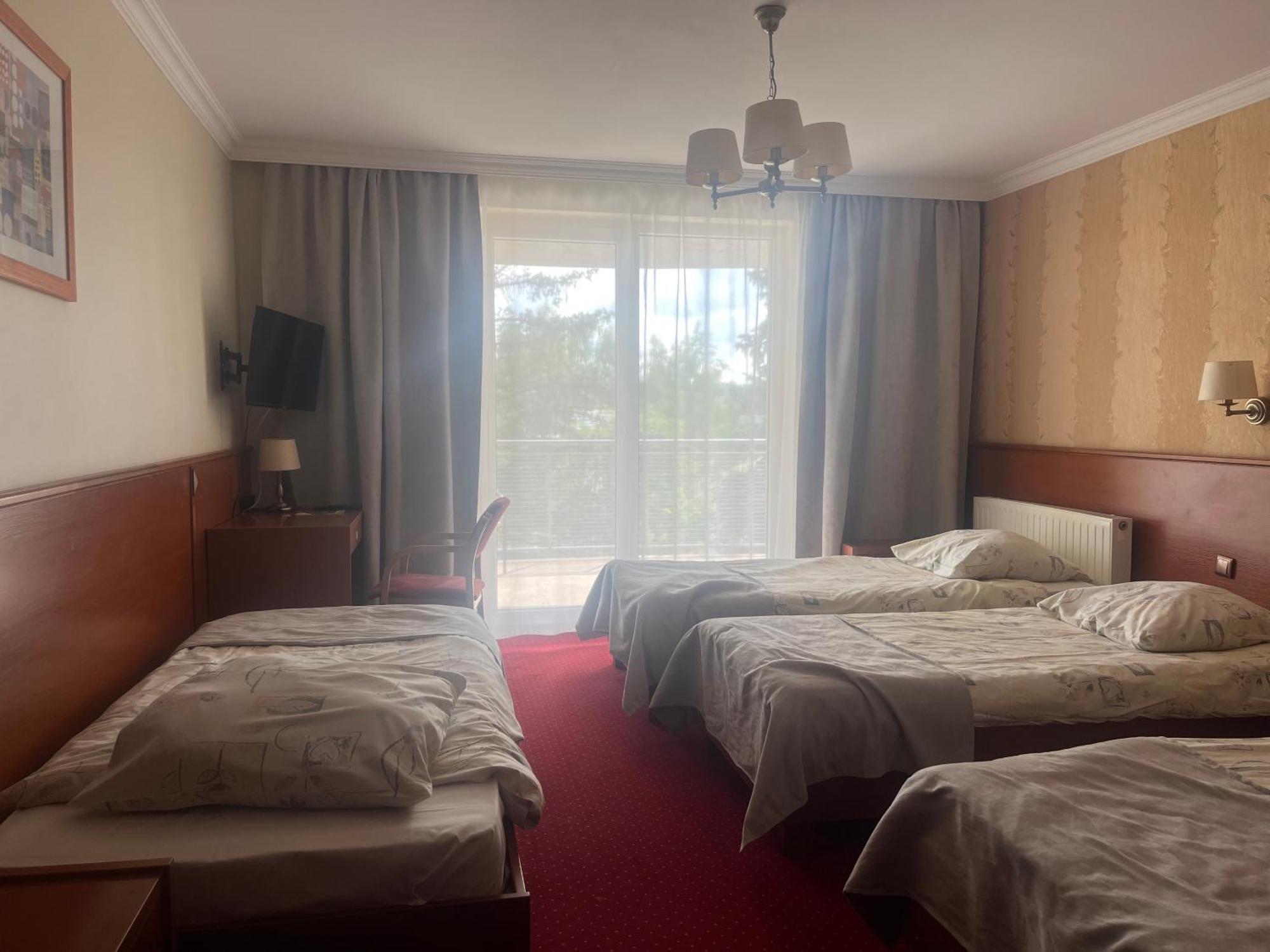 Hotel Albatros Serwy Eksteriør billede